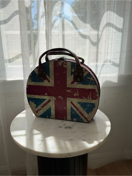 Other - Vintage Union Jack Round Storage Case – Decorative Hat Box